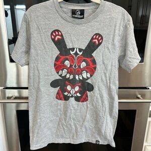 Kidrobot Men's Gray Tee, size S (has wear but overall GUC)